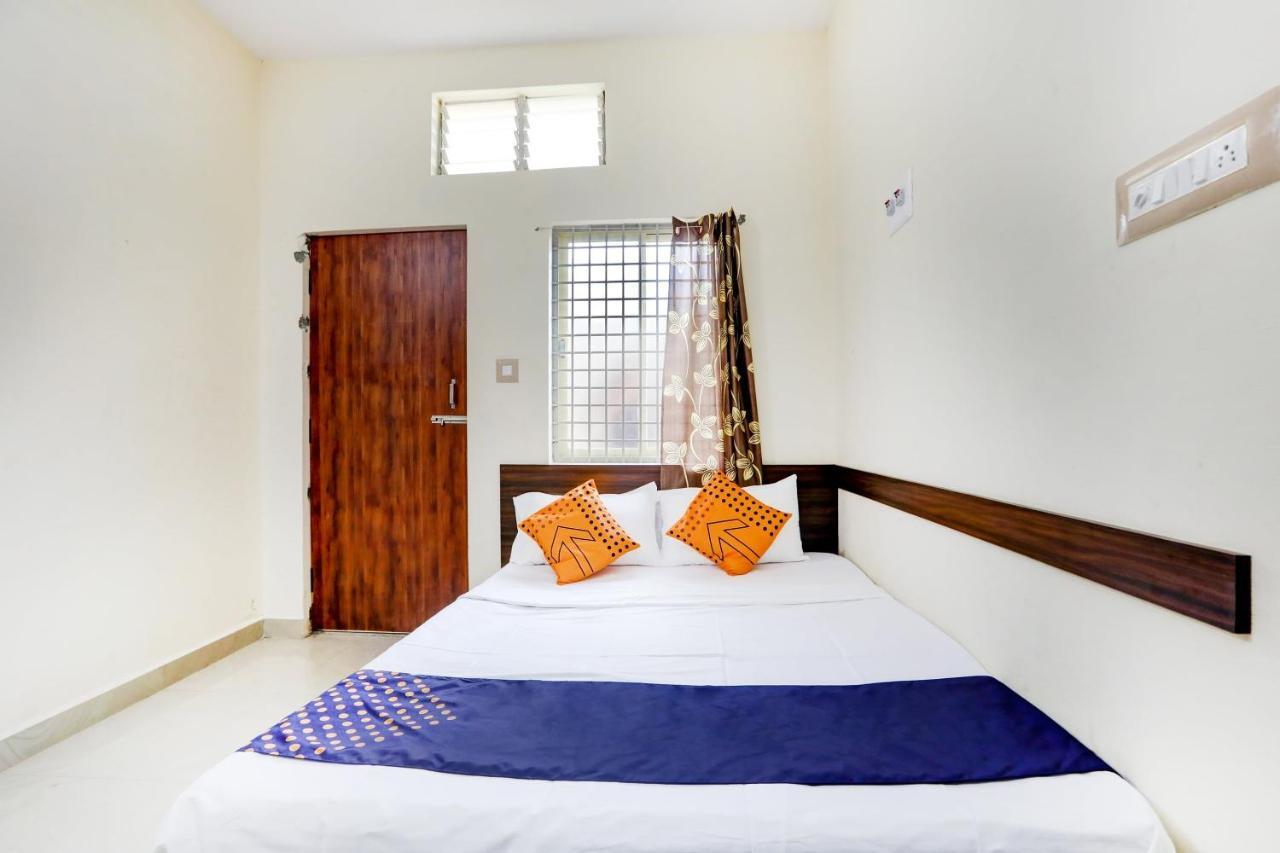 Spot On 65397 New Dhan Win Lodge Belagula Bagian luar foto