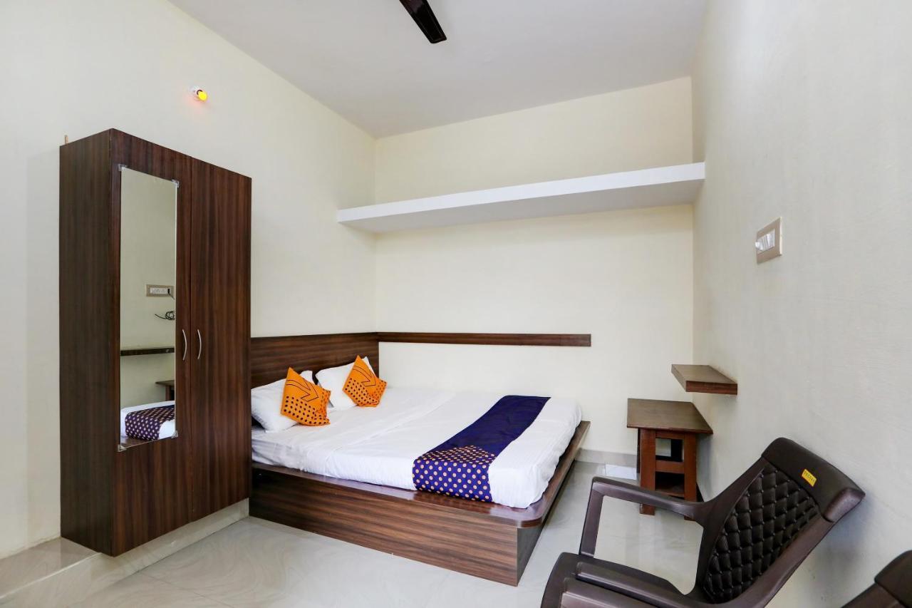 Spot On 65397 New Dhan Win Lodge Belagula Bagian luar foto